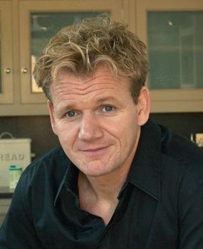 Le chef de restaurant Gordon Ramsay de la s&eacute;rie de t&eacute;l&eacute; r&eacute;alit&eacute; cauchemar en cuisine, a vu un de ses participants se suicid&eacute;. Gordon Ramsay tente de venir en aide &agrave; des restaurants en difficult&eacute;, en apportant son expertise dans le domaine de la nourriture, les recettes, la qualit&eacute; de la salle, du service en salle.