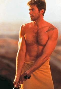 L'acteur australien Hugues Jackman du film X-MEN, adolescence difficile sans m&egrave;re. A  l'affiche du nouveau film de la s&eacute;rie xmen 4 et Xmen origins: Wolverine 2