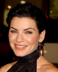 julianna-margulies-urgences-enceinte-grossesse-enfant-carol-hathaway