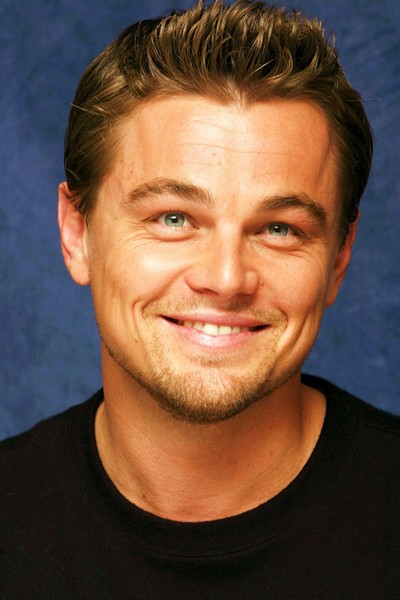 L'agresseur de l'acteur Leonardo Dicaprio jug&eacute; et mis en prison par le tribunal. A l'&eacute;poque Leonardo Dicaprio venait de finir le film Titanic et avait &eacute;t&eacute; bless&eacute; au visage par l'homme.