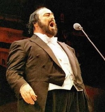 luciano-pavarotti-tenor-sante-malade-cancer-hopital