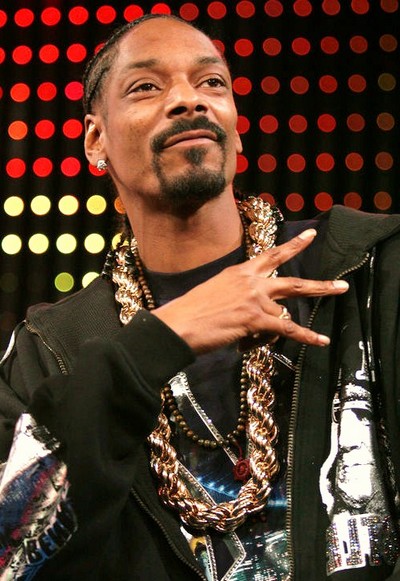Vid&eacute;o de Snoop Dogg et Wiz Khalifa dans le clip "that good" du film "High School"